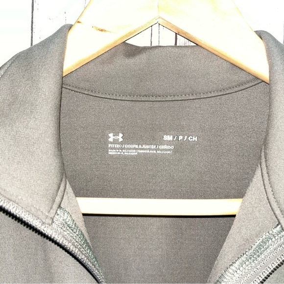 Under Armour Motion Jacket The Climb in Taupe - Picture 6 of 7